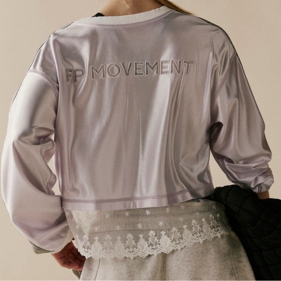 NWT Free people Movement Track Star Layer rose quartz lace Large long sleeve top - Picture 1 of 7